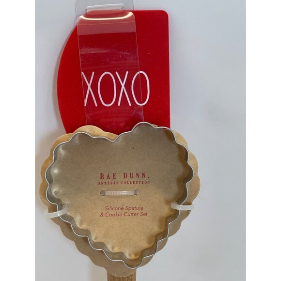 Rae Dunn silicone, spatula and‎ cookie cutter set “XOXO” NEW! - Picture 3 of 5
